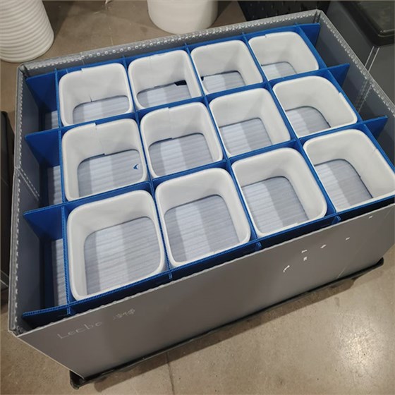 围板箱内置保温棉